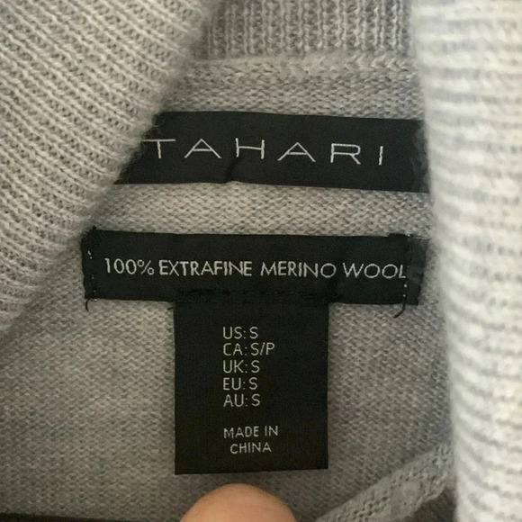 Tahari Merino wool turtleneck sweater size small - Picture 2 of 5